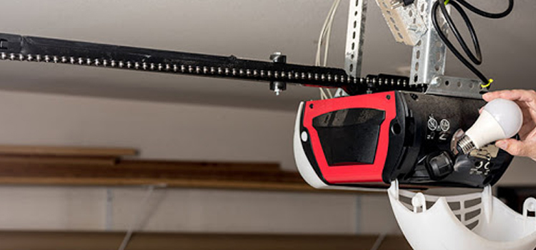 automatic garage door opener repair in Winter Gardens